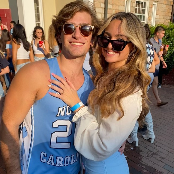 Meet your Posher, Cameron - Picture 4 of 5